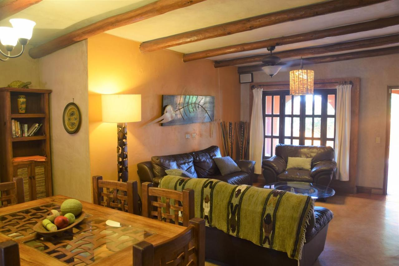 Leo'S Baja Oasis Hotell La Paz Exteriör bild